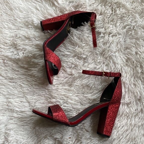 Womens Sz 7.5M red low stacked heel strap ankle wrapped glitter party sandals - Picture 5 of 13